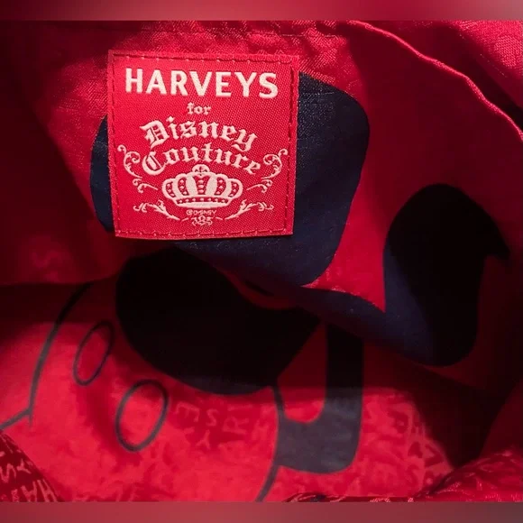 Seatbelt Bag Harvey’s Disney Couture Mickey Mouse Comic Strip, New With Tags! Totes